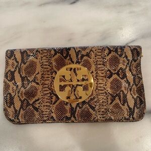 Tory Burch clutch bag.